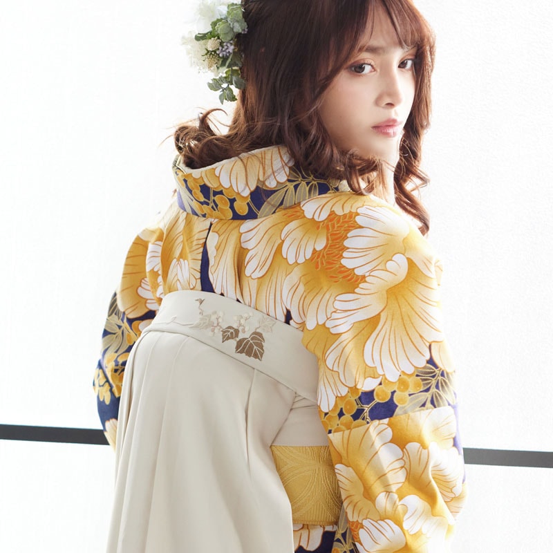  アイボリー×後ろ野葡萄刺繍 レンタル 袴単品 P230-S