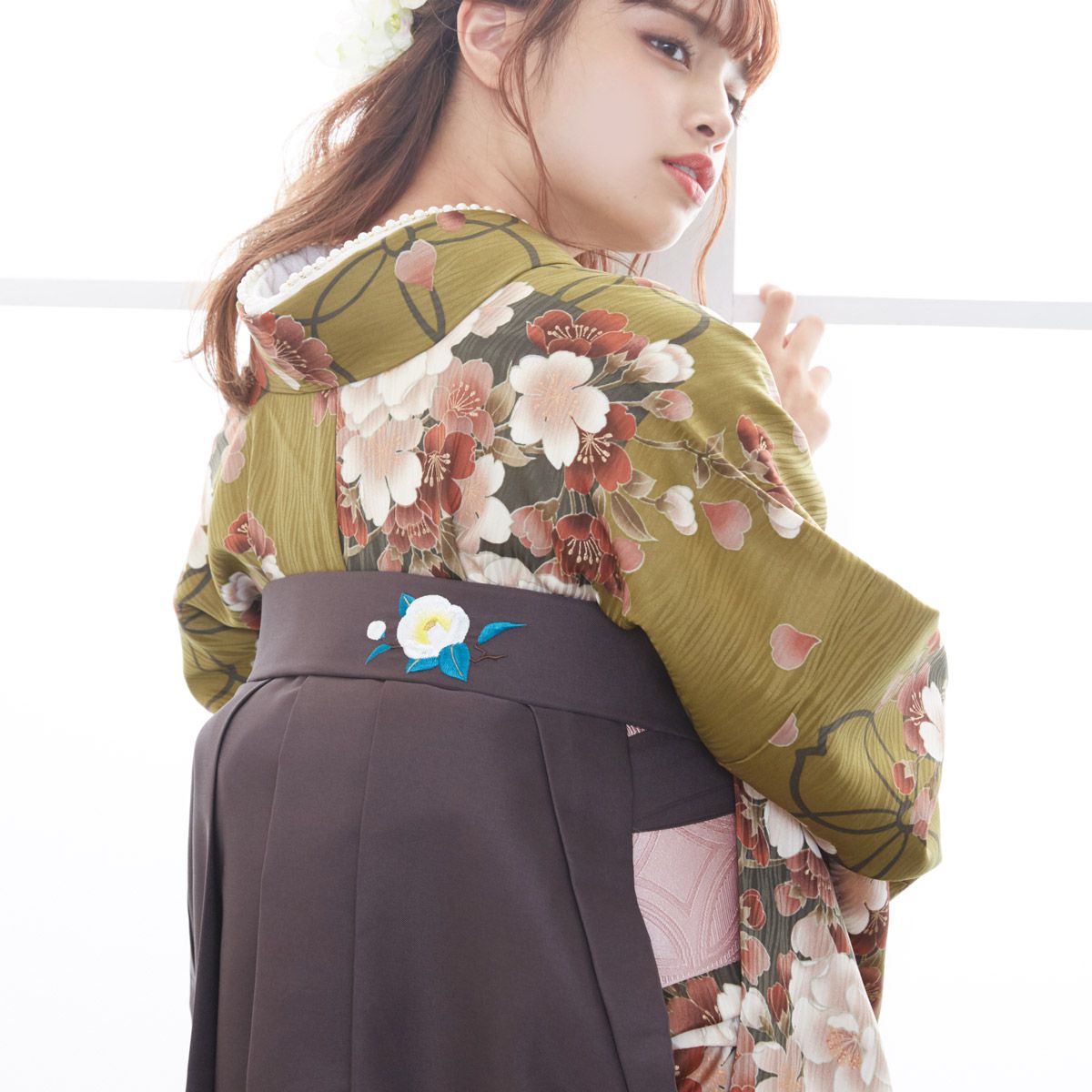  アンティークブラウン×後ろ椿刺繍 レンタル 袴単品 P212-M