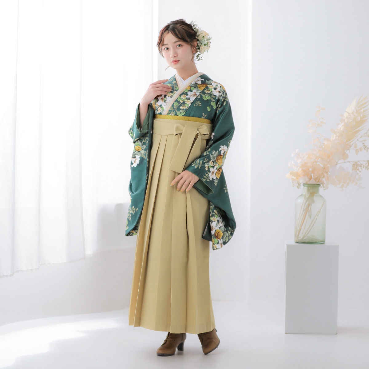  【SALE】 青緑　薔薇に百合 レンタル 大学生袴 G1004