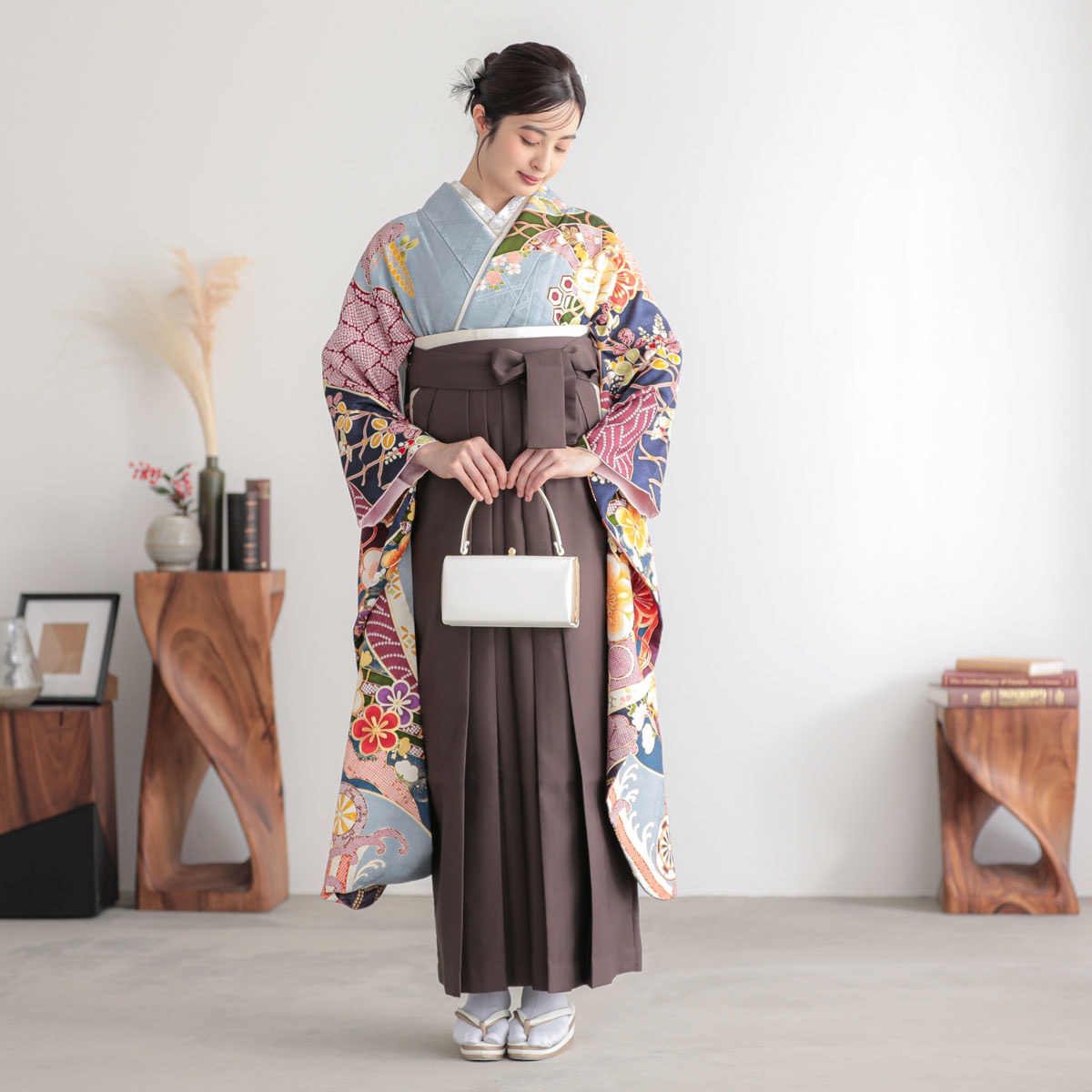  汕頭刺繍　淡ブルーグレー　梅に菊 レンタル 振袖袴 R2185