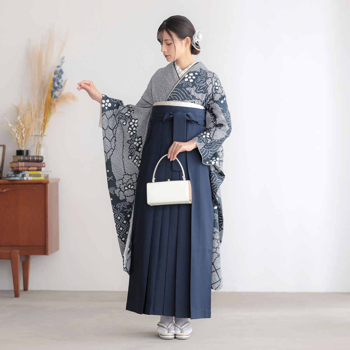  総絞り　紺ねず　牡丹に枝垂れ桜 レンタル 振袖袴 R2181