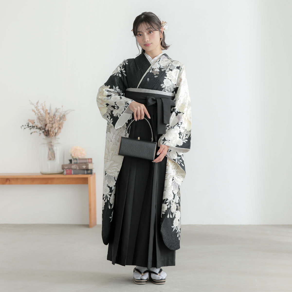  黒　牡丹に桜 レンタル 振袖袴 R2086