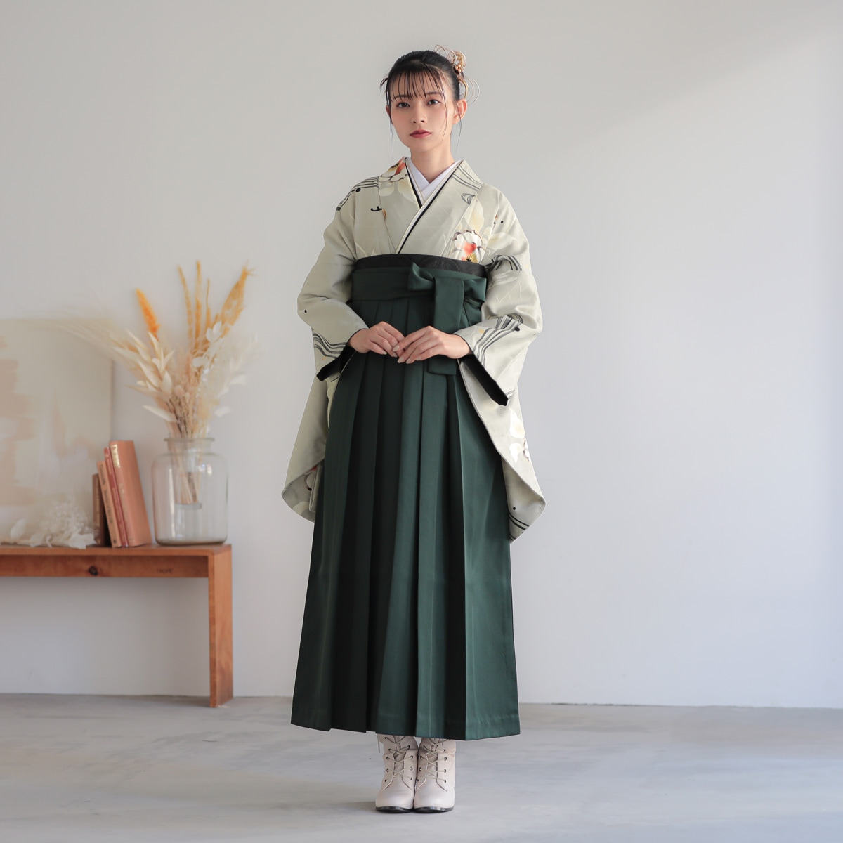 そしてゆめ 【SALE】 グレー 流水に椿 レンタル 大学生袴 G1012