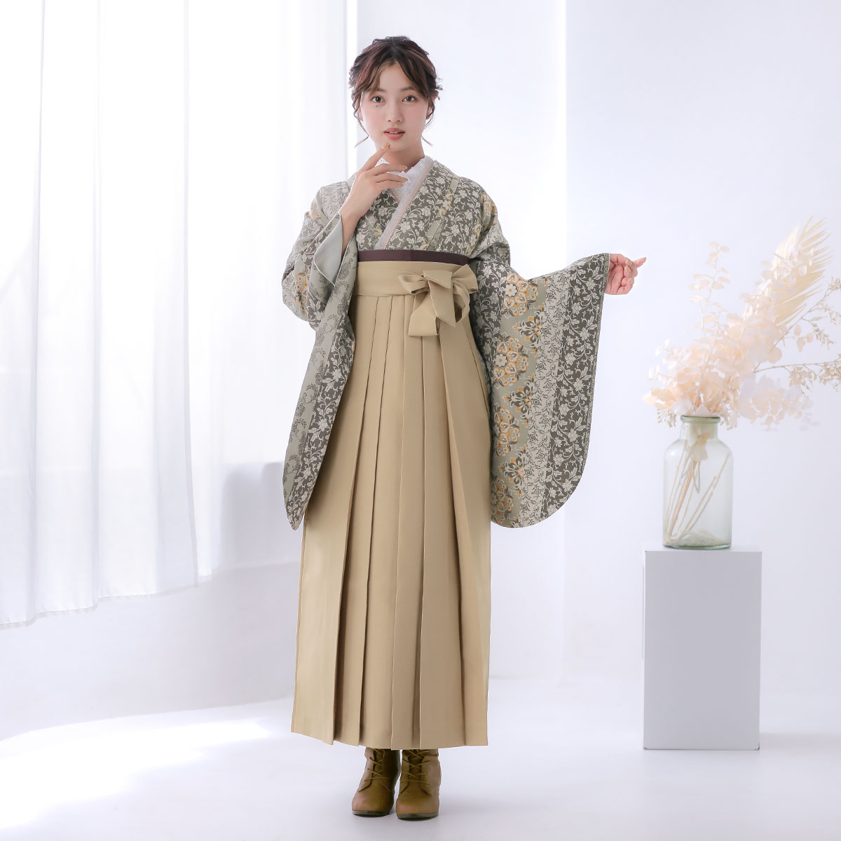  【SALE】 ベージュ×山吹色　縞更紗 レンタル 大学生袴 G954