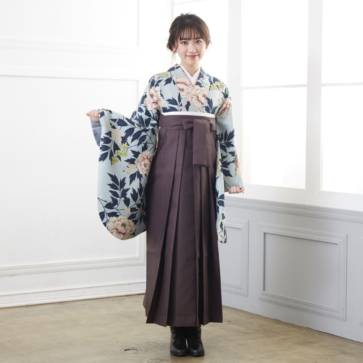  【SALE】 水色　牡丹に蔦 レンタル 大学生袴 G927