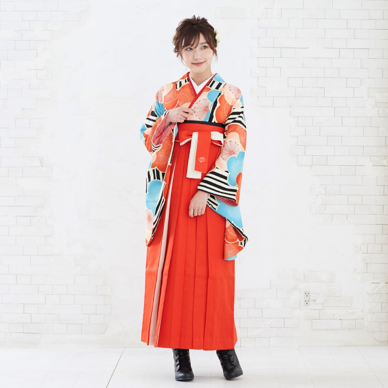 九重 【SALE】 クリーム色×黒　縦縞梅尽し レンタル 大学生袴 G886