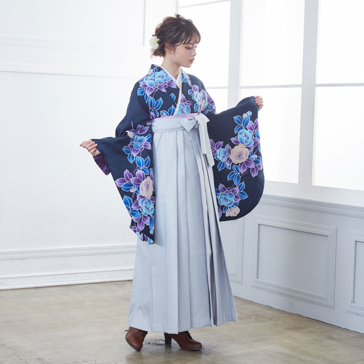 Adam＆Eve 濃紺　花 レンタル 大学生袴 G730
