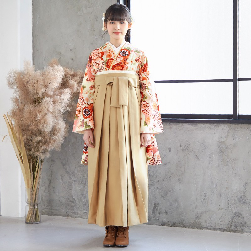  【SALE】 クリーム　雪輪花くす玉 A042  G870 レンタル 大学生袴 G642