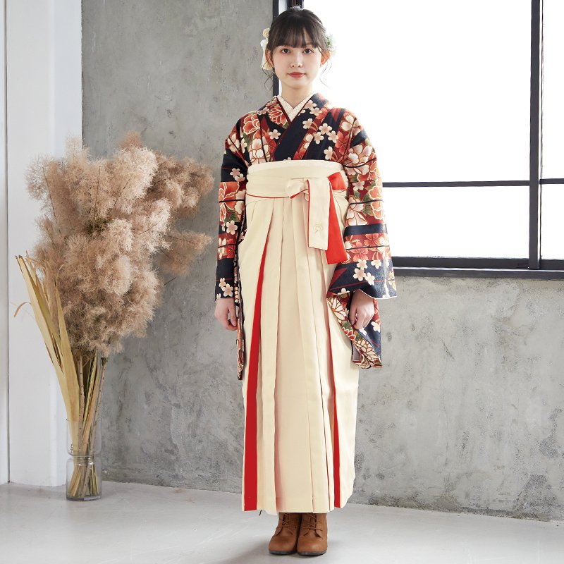  【SALE】 黒　矢羽根に牡丹 A012 レンタル 大学生袴 G551