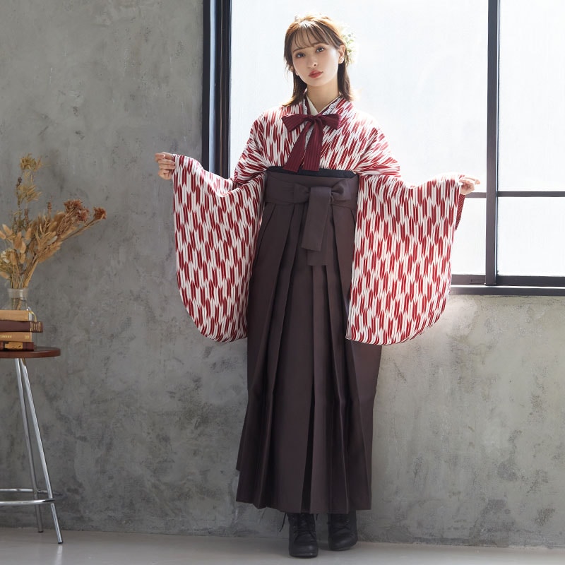  【SALE】 赤×白　矢絣 レンタル 大学生袴 G091