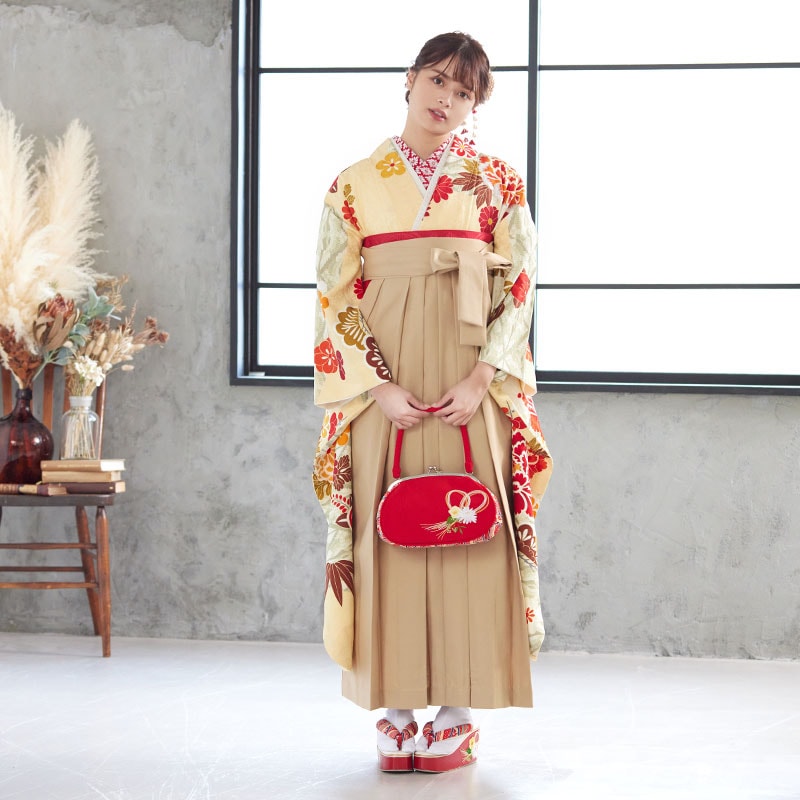  【SALE】 クリーム 道長取りに牡丹と吉祥花 レンタル 振袖袴 R1939