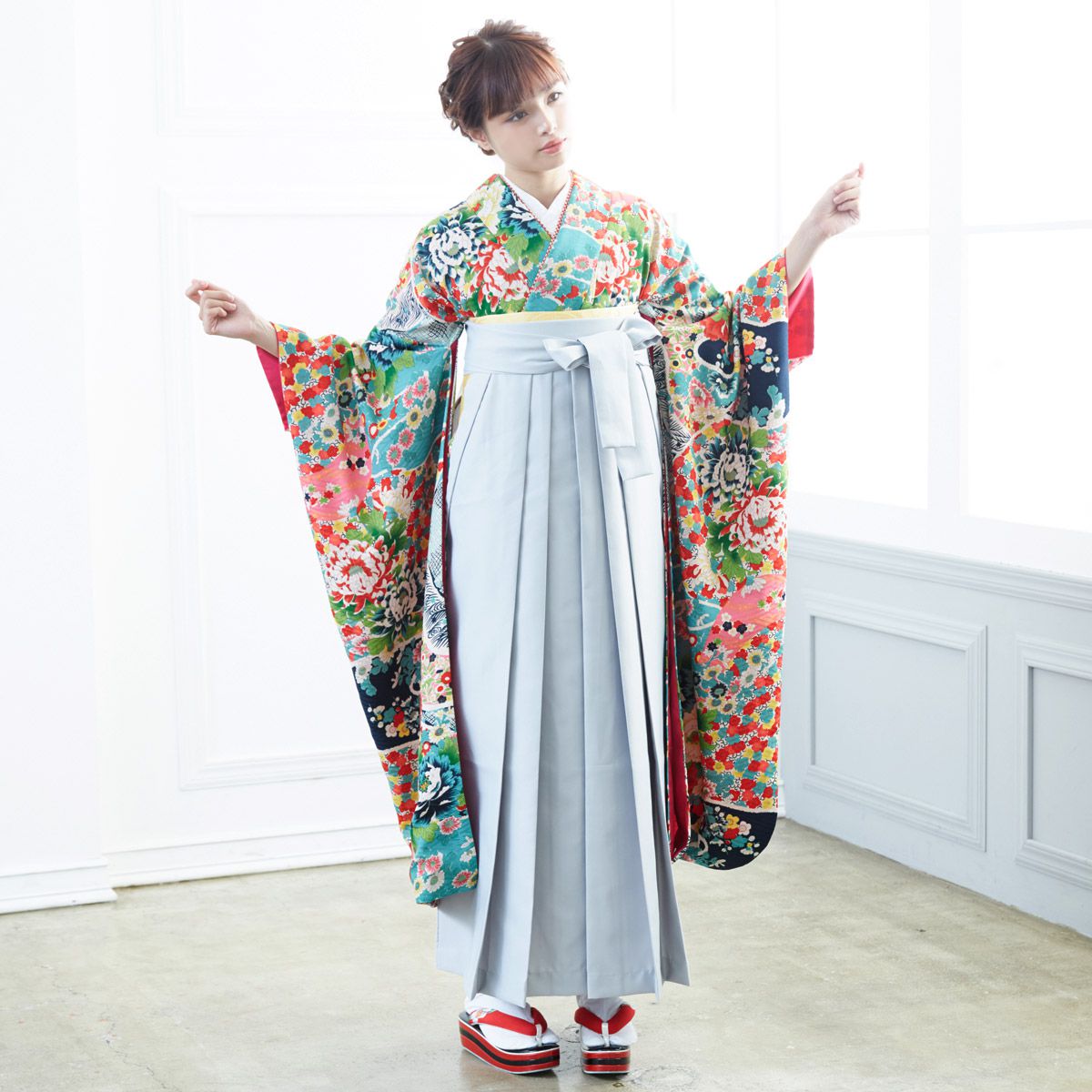 モダンアンテナ 【SALE】 薄青緑 牡丹 レンタル 振袖袴 R1858