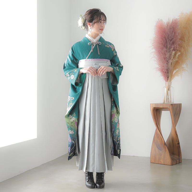  【SALE】 青緑　蝶と蔓草花  絹 レンタル 振袖袴 R682