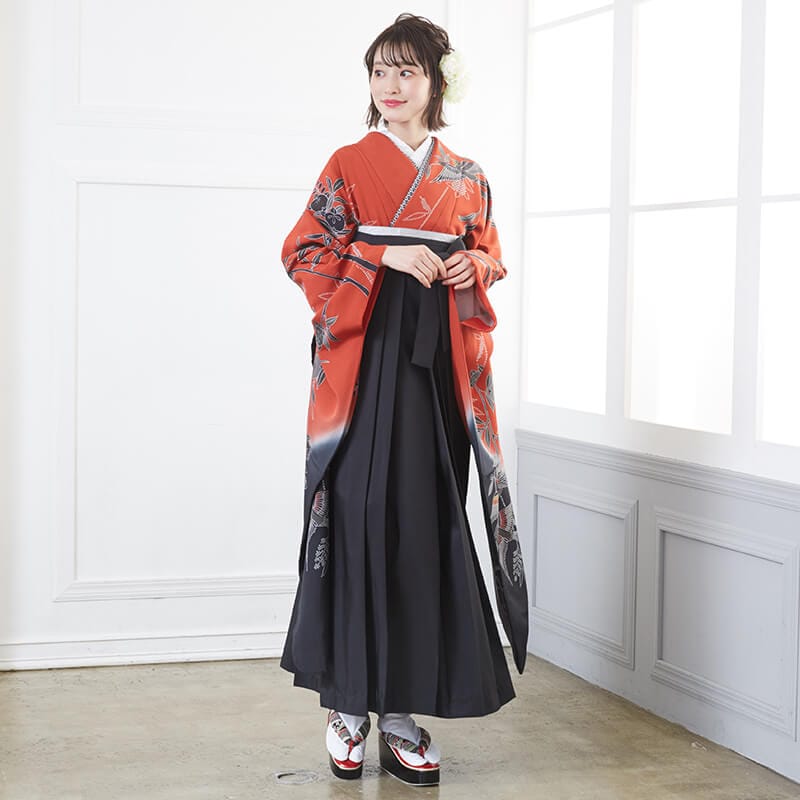  【SALE】 赤×黒 紅型 四季花鳥苑  絹  宅 レンタル 振袖袴 R678