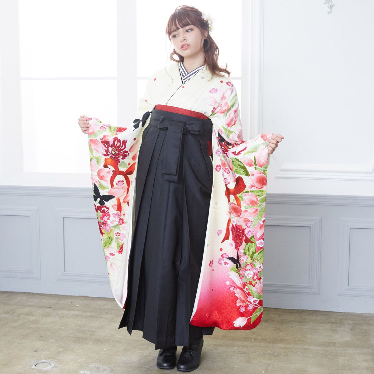 Lako Kula 【SALE】 クリーム 蝶と花 R1204 レンタル 振袖袴 R1203