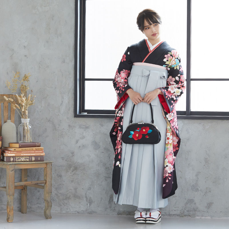 乙葉 【SALE】 黒 吉祥花車 絹 レンタル 振袖袴 R1100