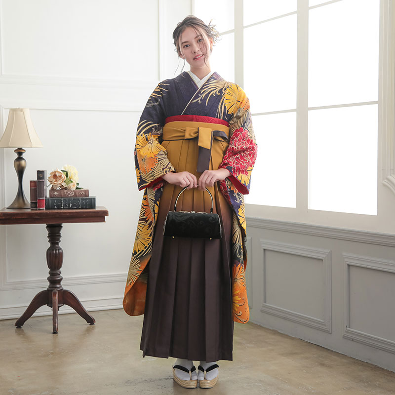 MURUA 青紫　牡丹に菊花 絹 レンタル 振袖袴 R1074