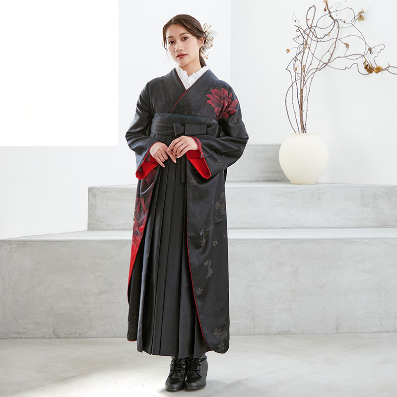  黒×ルージュレッド　モダンフラワー  絹 レンタル 振袖袴 R481