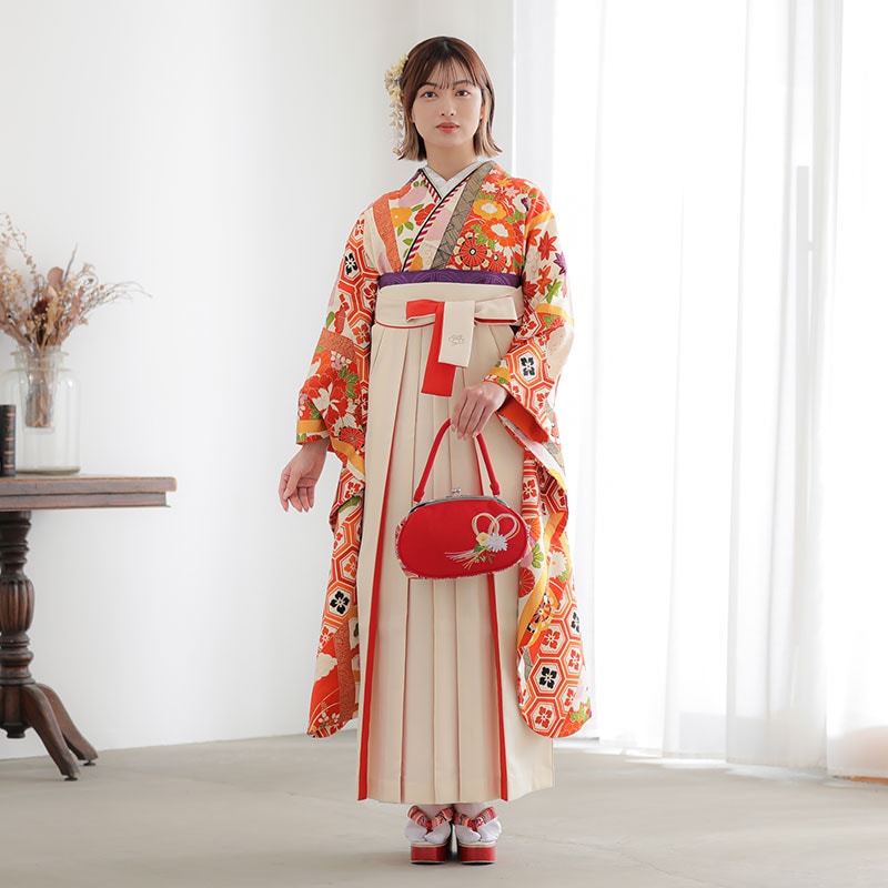  【SALE】 白　花車に亀甲花菱 レンタル 振袖袴 R2028