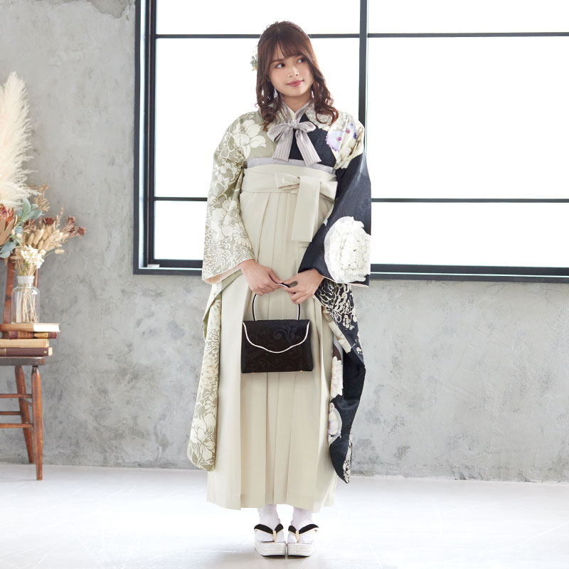 玉城ティナ×紅一点 【SALE】 玉城ティナ×紅一点 黒×ベージュ 花の丸文 レンタル 振袖袴 R1950