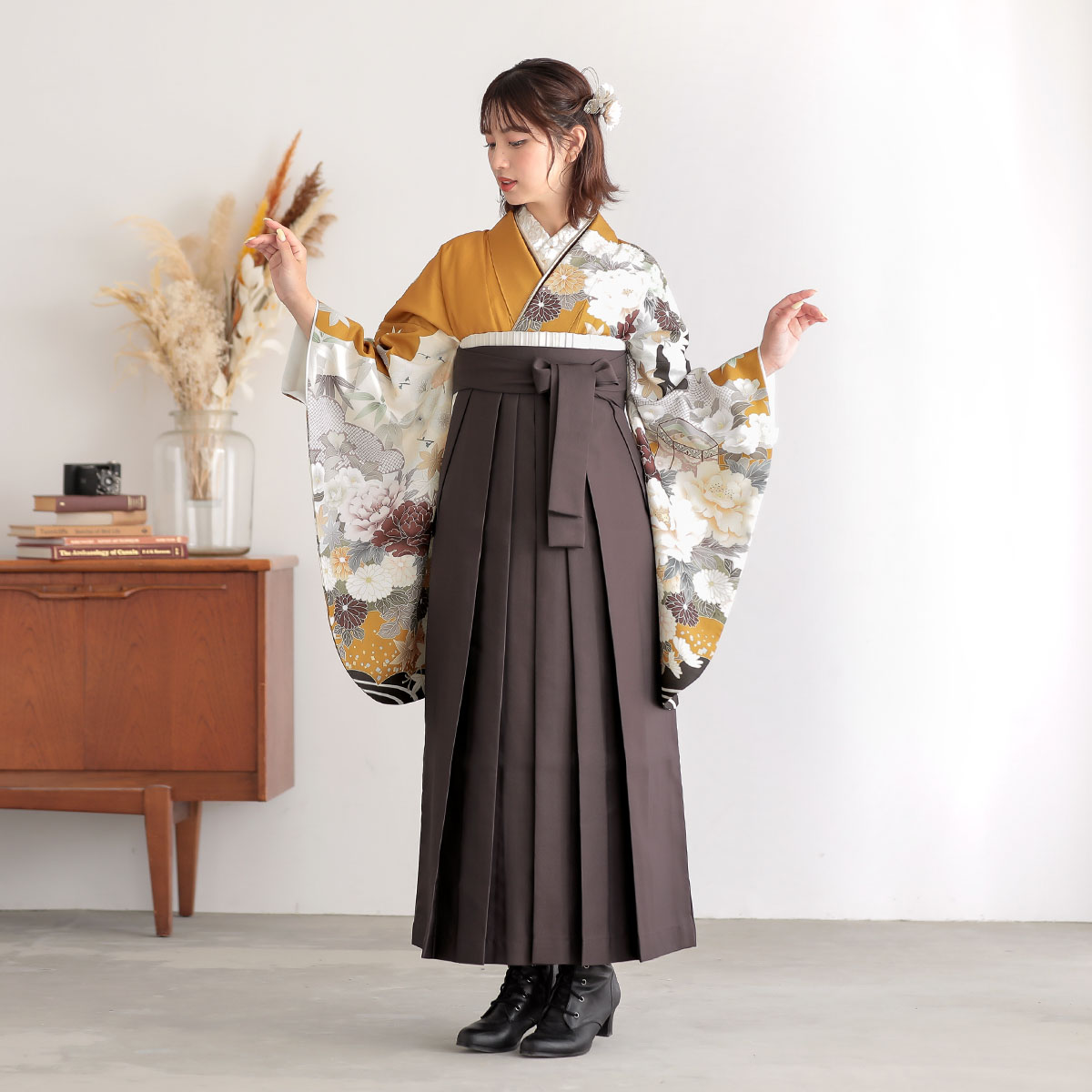  カラシ　貝桶に牡丹 レンタル 大学生袴 G1060