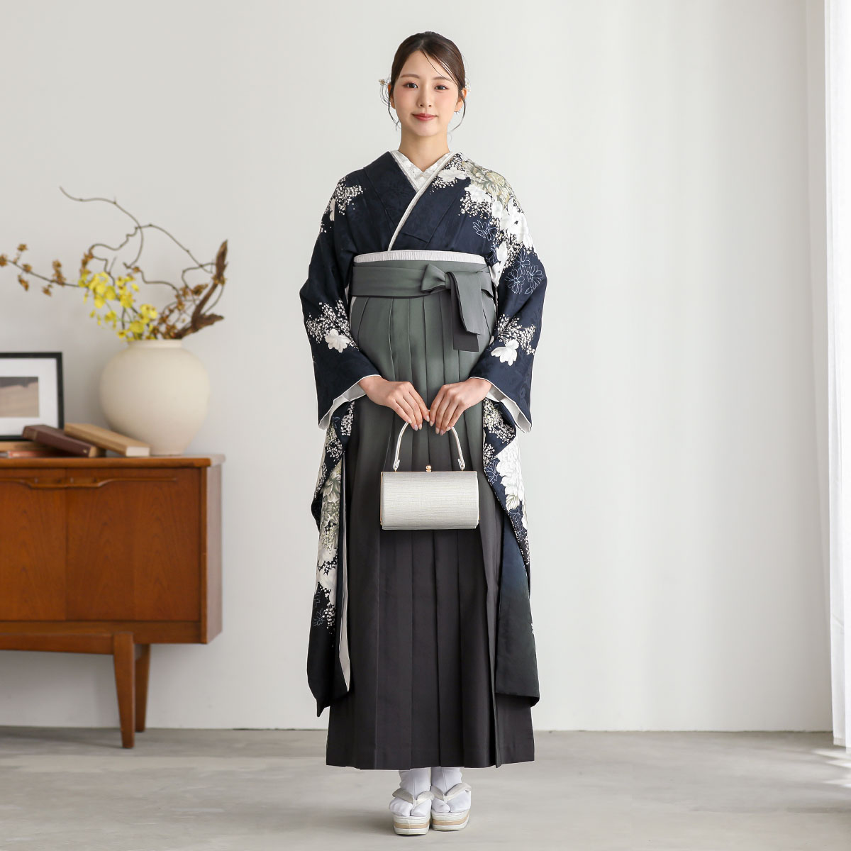  濃紺　白牡丹 レンタル 振袖袴 R2222