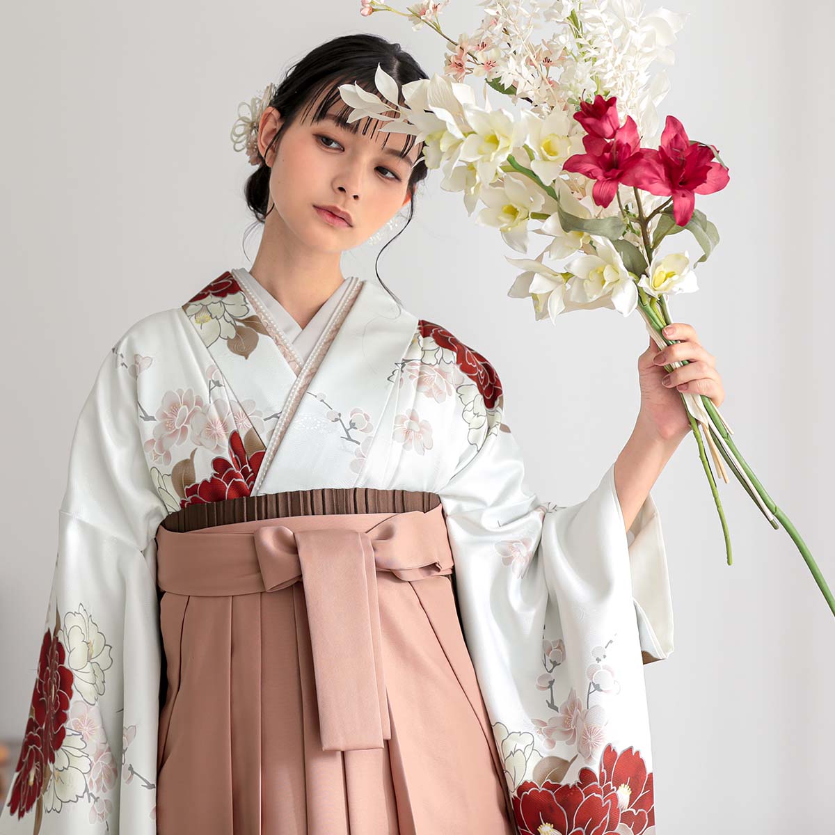 薄白柳色　赤椿 レンタル 大学生袴 G1066