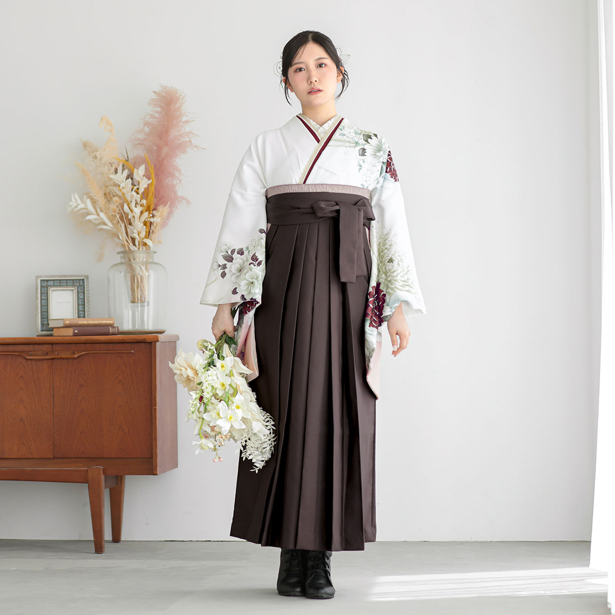 白×くすみピンク　乱菊 レンタル 大学生袴 G1069