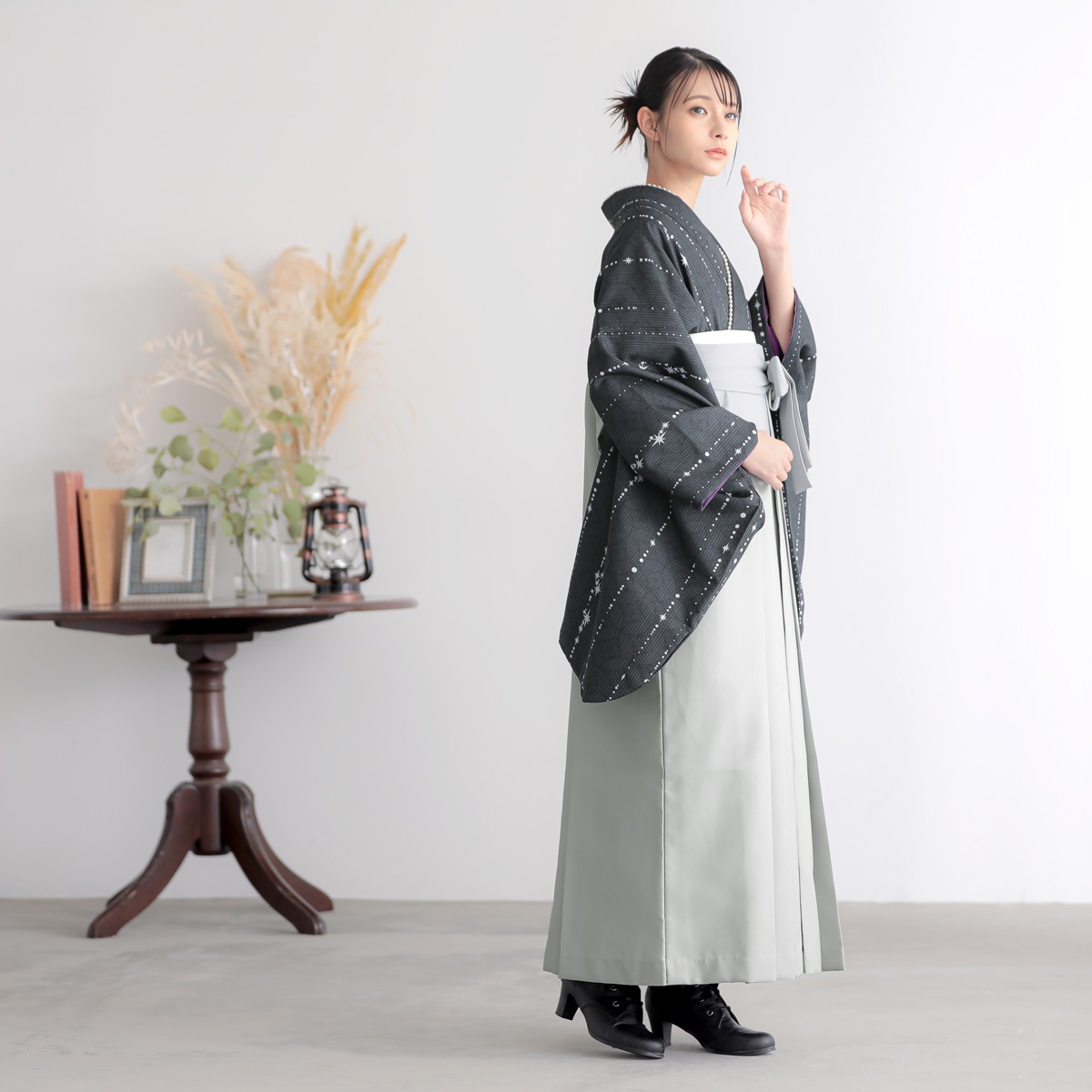  【SALE】 墨黒　星くずに七宝 レンタル 大学生袴 G1032