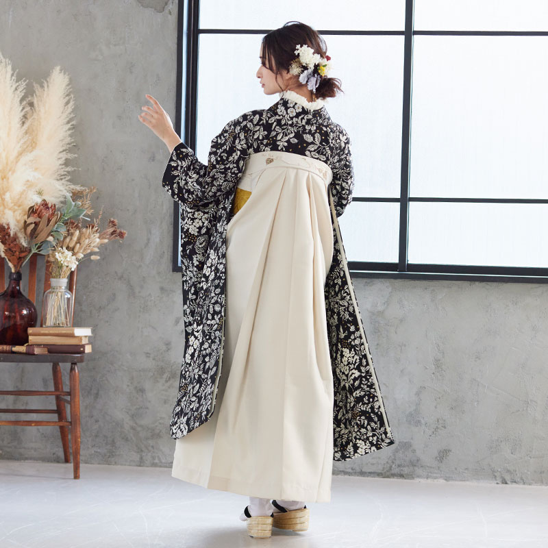 Kami Shibai 黒 草花と小鳥 レンタル 振袖袴 R1953