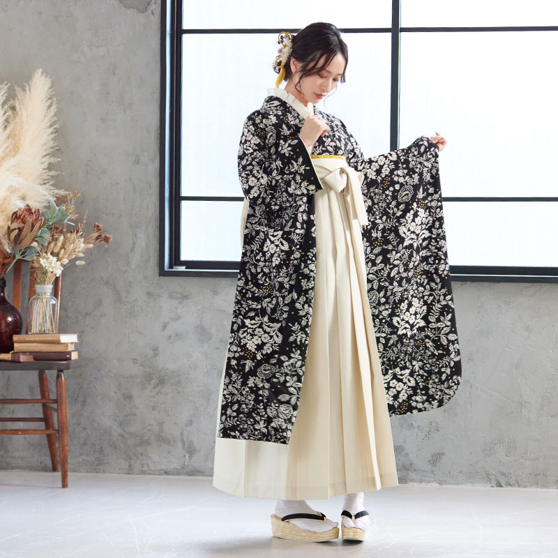Kami Shibai 黒 草花と小鳥 レンタル 振袖袴 R1953