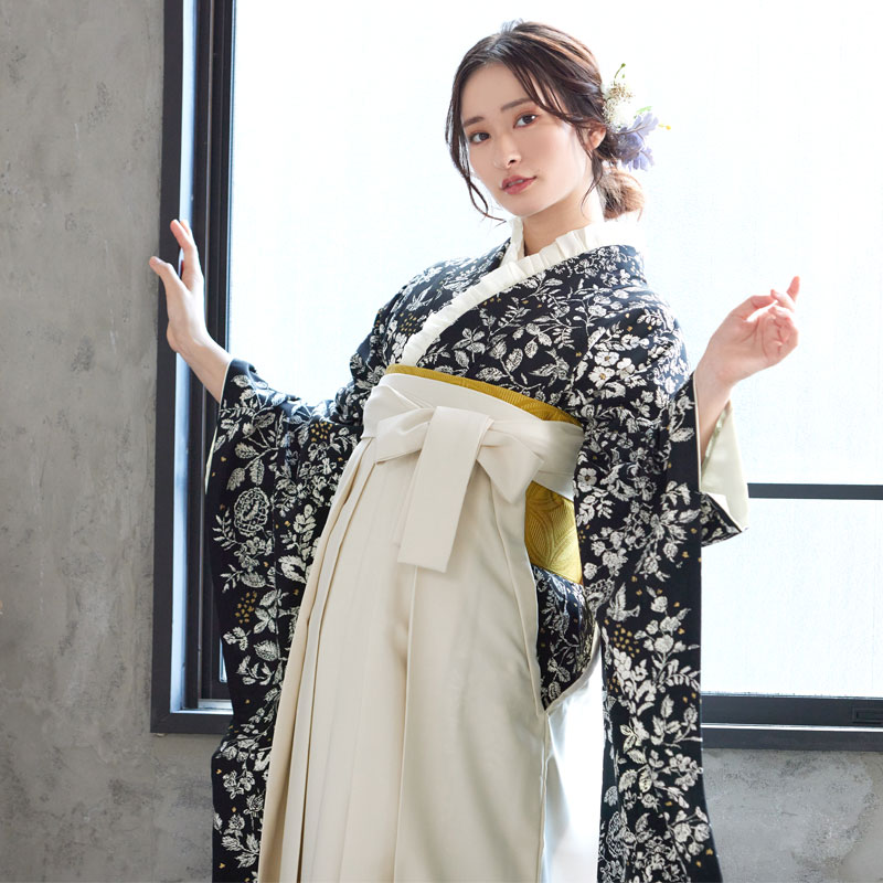 Kami Shibai 黒 草花と小鳥 レンタル 振袖袴 R1953