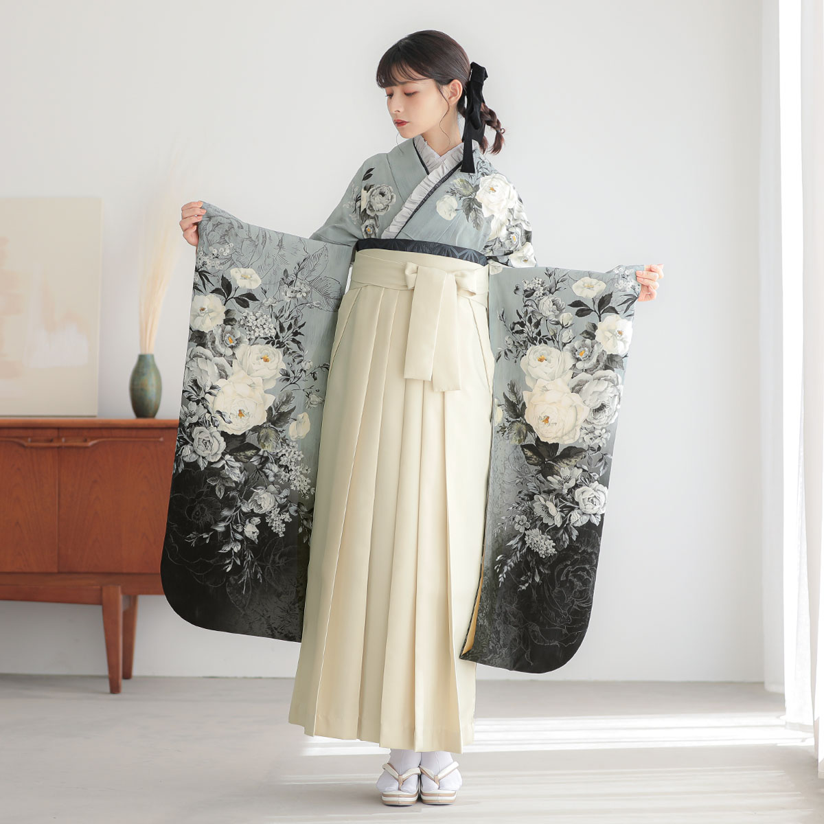 JILL STUART グレー×黒　ヴィンテージローズ レンタル 振袖袴 R2128