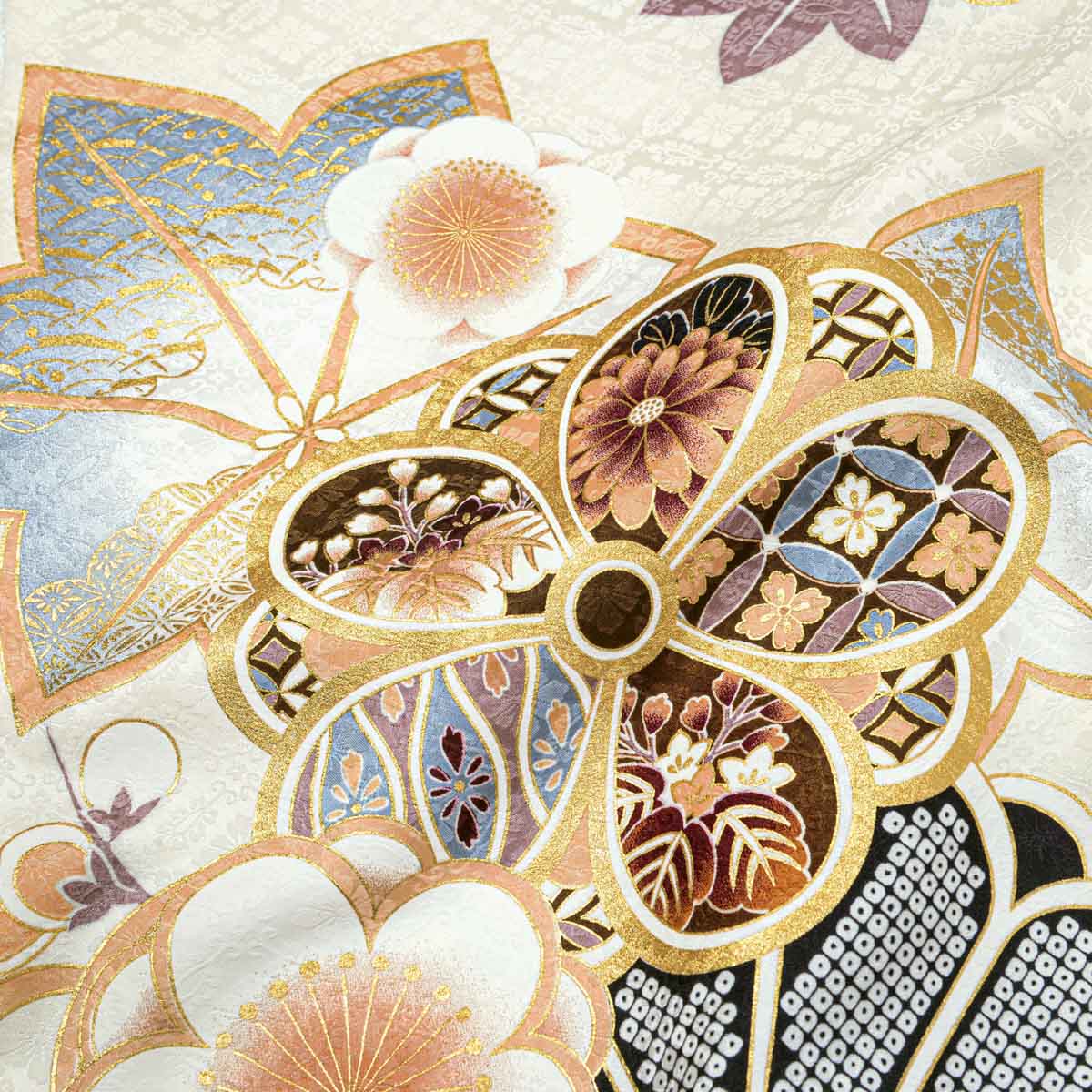  オフホワイト　梅に楓と手毬 レンタル 振袖袴 R2127