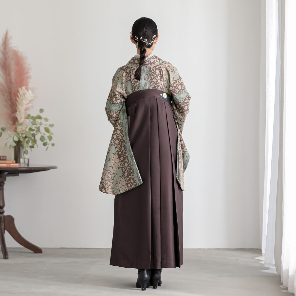  【SALE】 ベージュ×水色　縞更紗 レンタル 大学生袴 G955