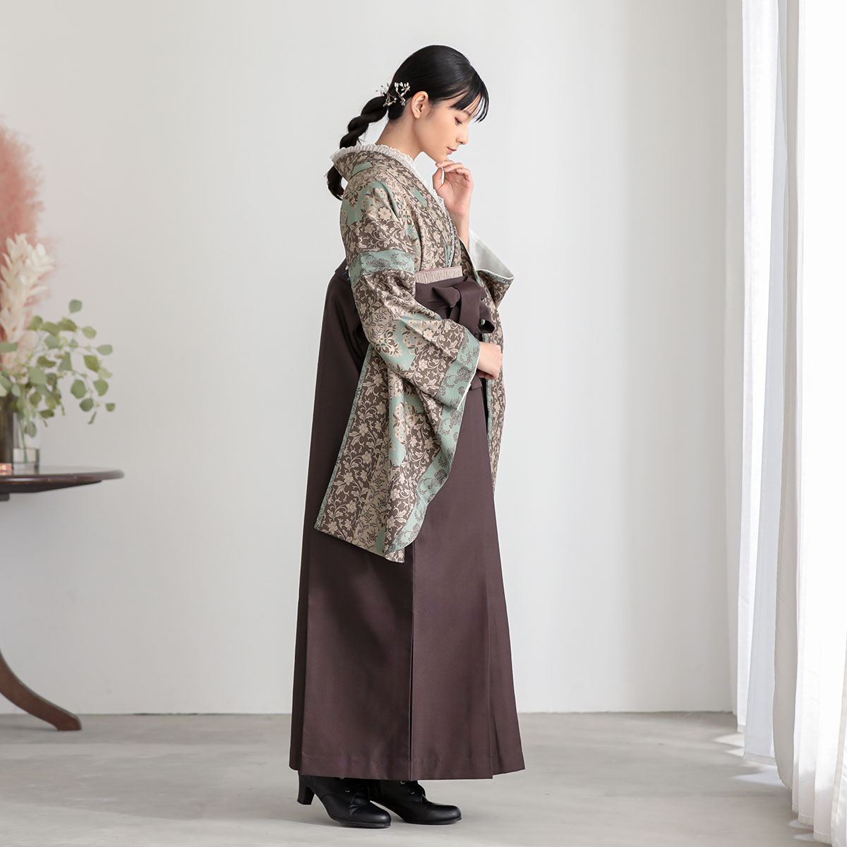  【SALE】 ベージュ×水色　縞更紗 レンタル 大学生袴 G955