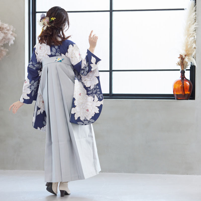  【SALE】 紺　白牡丹 レンタル 大学生袴 G946