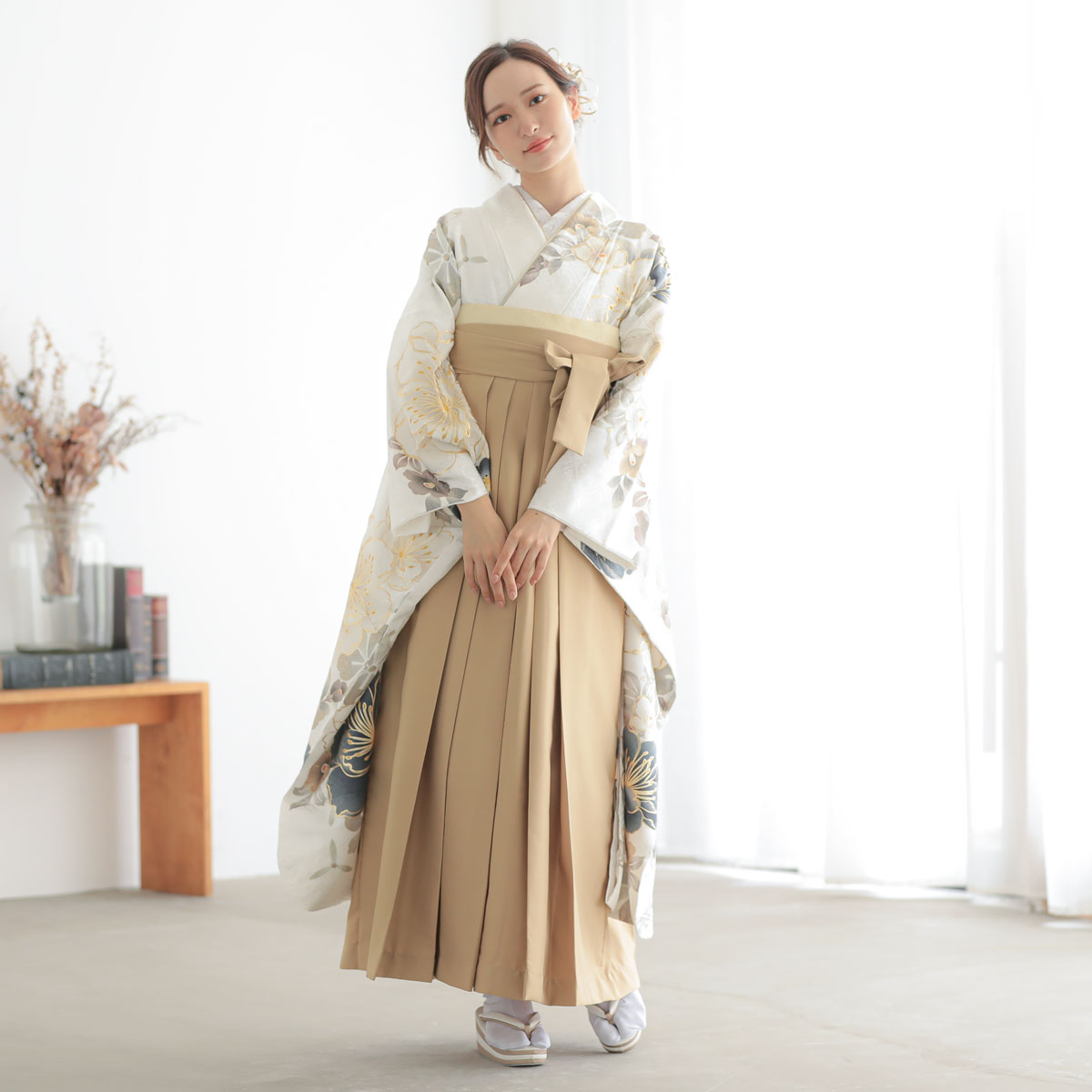  白　大桜に椿 R2099 レンタル 振袖袴 R2075