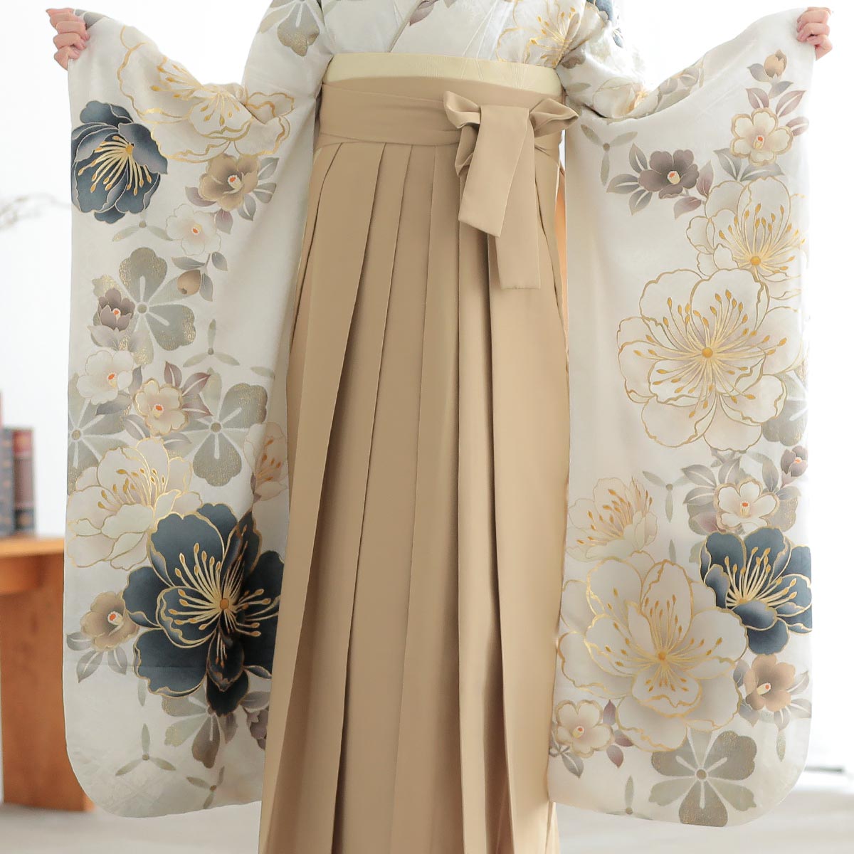  白　大桜に椿 R2099 レンタル 振袖袴 R2075