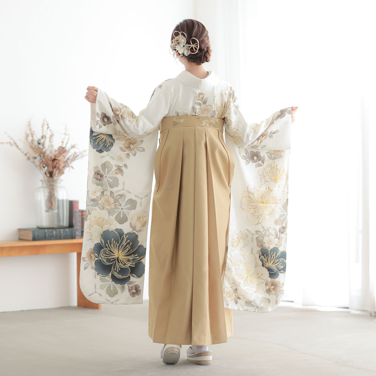  白　大桜に椿 R2099 レンタル 振袖袴 R2075