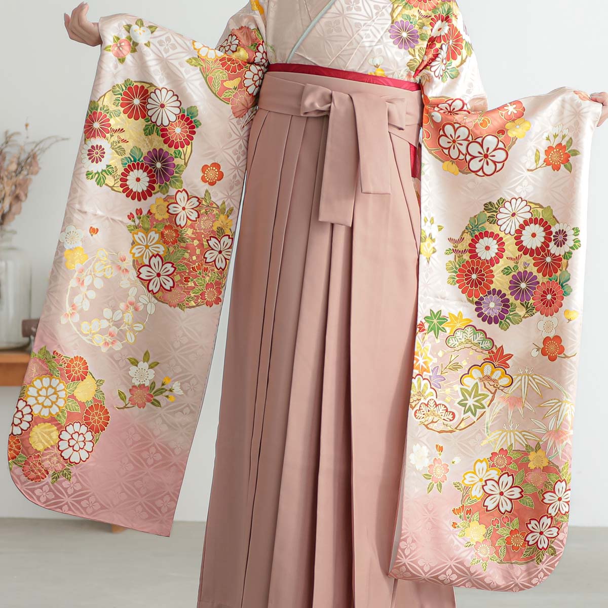 吉澤の友禅 【吉澤の友禅】薄ピンク　花丸文 レンタル 振袖袴 R2074