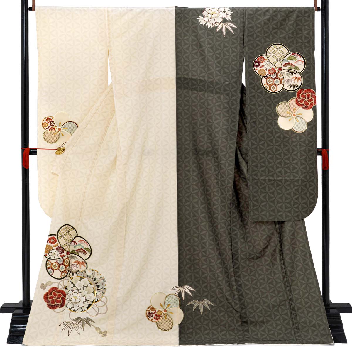 九重 クリーム×焦げ茶　捻じれ梅に鼓 レンタル 振袖袴 R2223