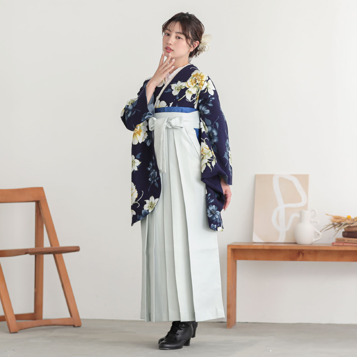 紅一点 ネイビー　セキチク レンタル 大学生袴 G1048