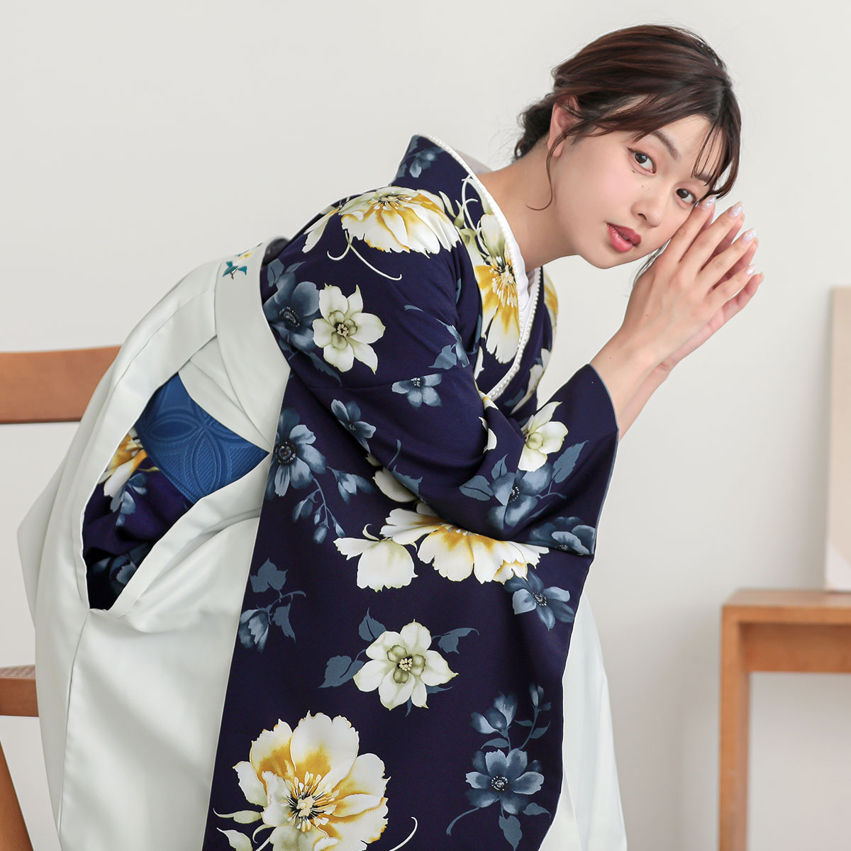 紅一点 ネイビー　セキチク レンタル 大学生袴 G1048