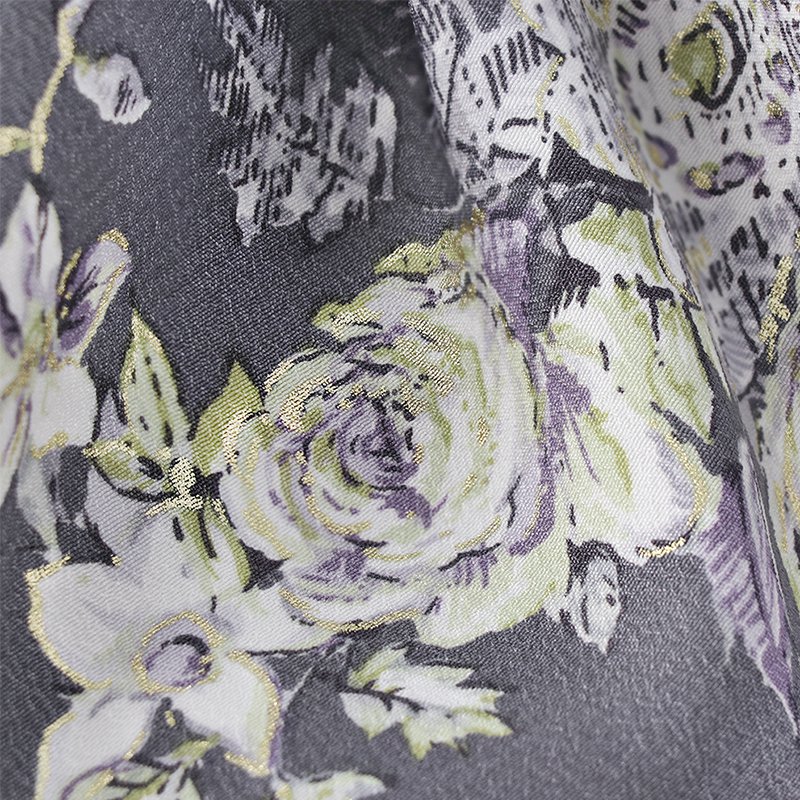 Kami Shibai 【SALE】 グレー　薔薇にストライプ レンタル 大学生袴 G976