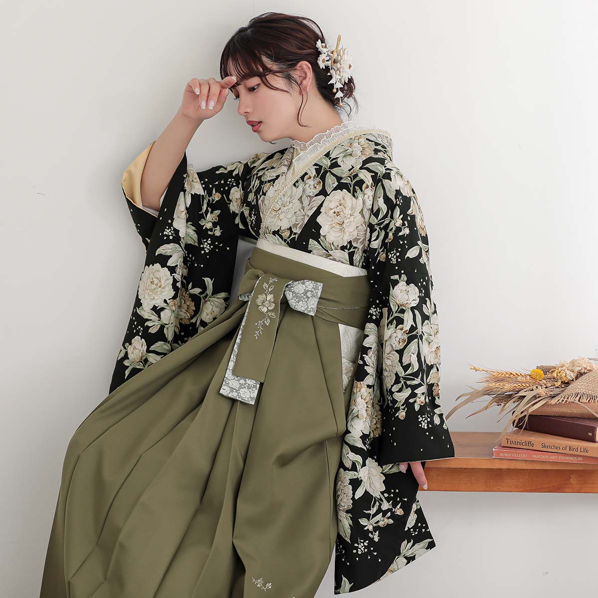 Kami Shibai 黒　ロココ レンタル 大学生袴 G973