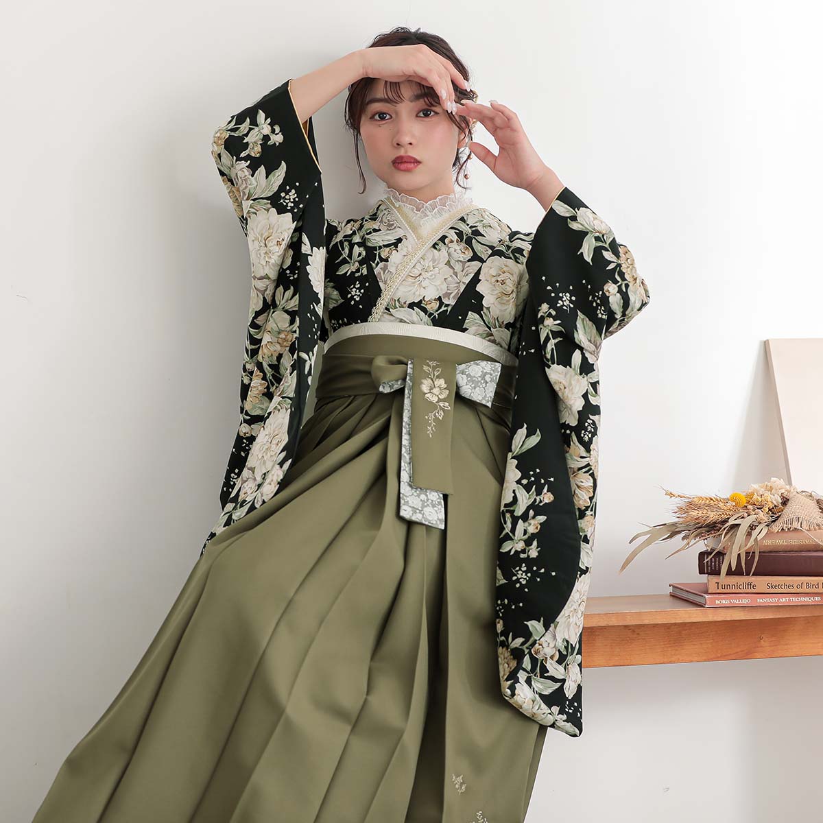 Kami Shibai 黒　ロココ レンタル 大学生袴 G973