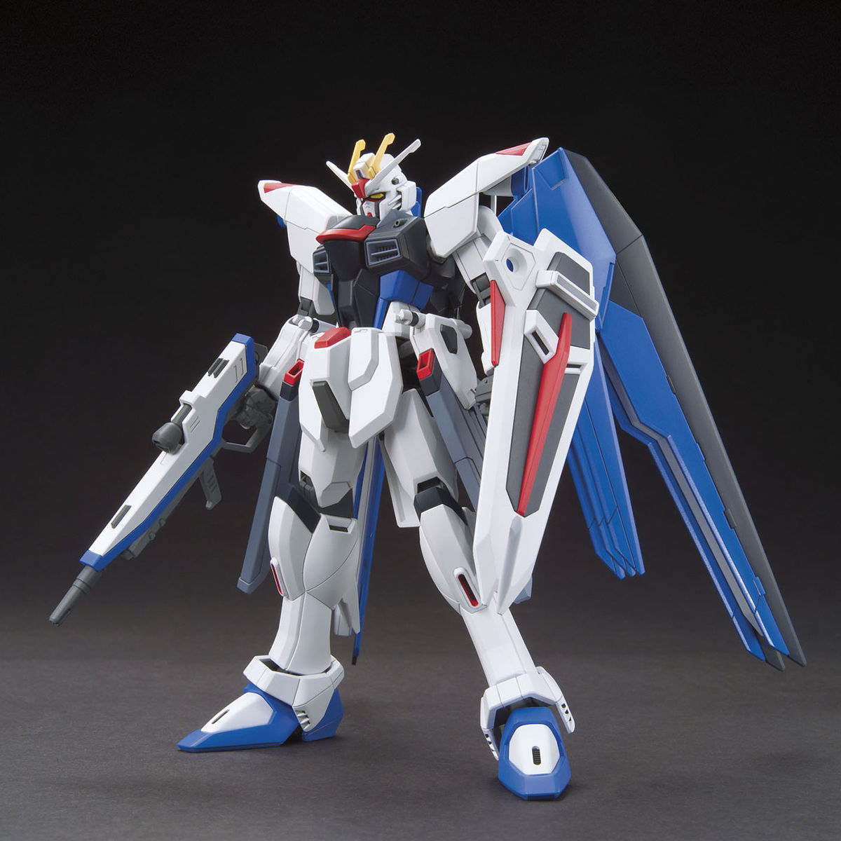 BANDAI SPRITS  機動戦士ガンダムSEED 　HGCE 1/144 フリーダムガンダム