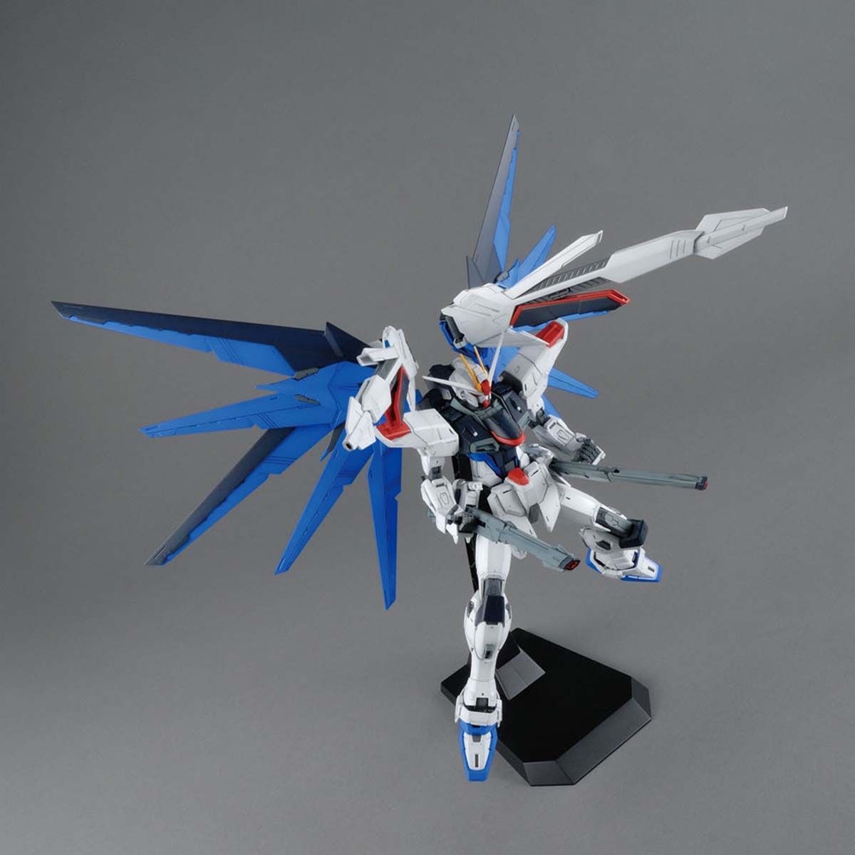 MG マスターグレード　ガンプラ　ガンダムシード BANDAI SPIRITS ホビー事業部 on X: 