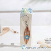 ハワイアン キーホルダー サーフボード型 ハイビスカス ALOHA ウッド 6カラー〈チャーム付リボンラッピング〉ハワイアン ギフト ラッピング